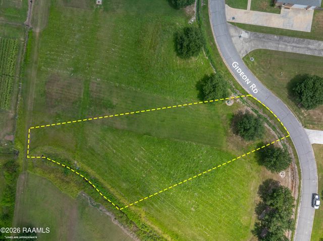 118 Gideon Road, Youngsville, LA 70592