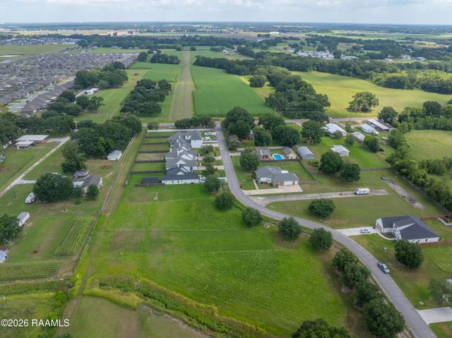 118 Gideon Road, Youngsville, LA 70592