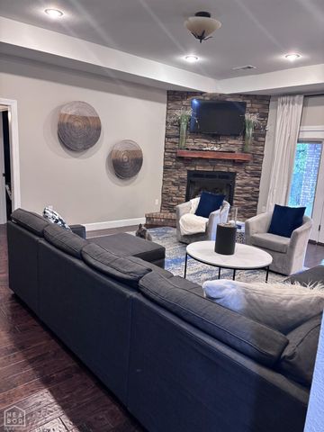 4910 Peachtree Avenue, Jonesboro, AR 72405