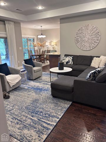 4910 Peachtree Avenue, Jonesboro, AR 72405