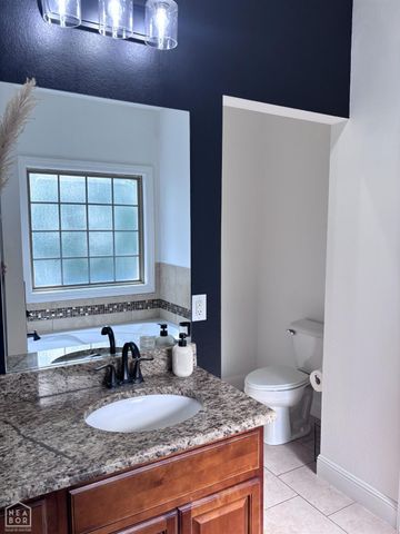 4910 Peachtree Avenue, Jonesboro, AR 72405