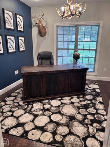 4910 Peachtree Avenue, Jonesboro, AR 72405