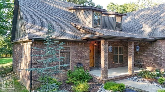 4910 Peachtree Avenue, Jonesboro, AR 72405