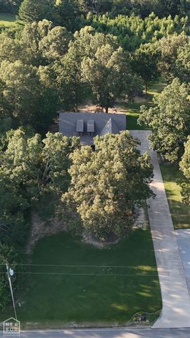 4910 Peachtree Avenue, Jonesboro, AR 72405