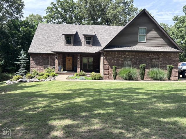 4910 Peachtree Avenue, Jonesboro, AR 72405