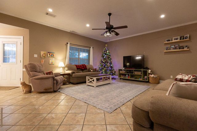 289 Ford Stewart Rd, Leesville, LA 71446