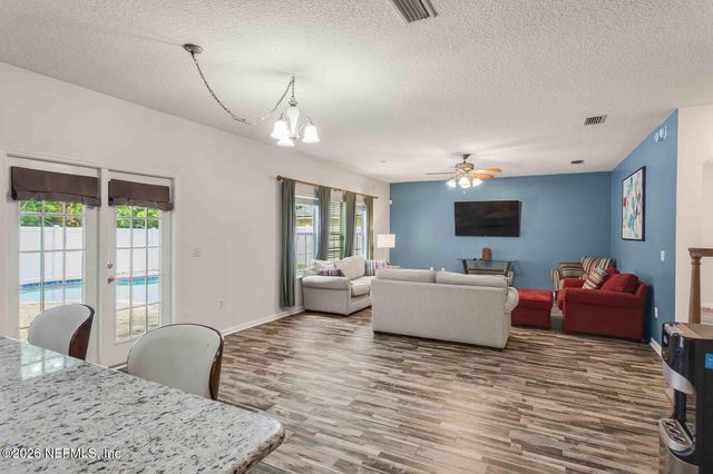 652 SPANISH WELLS Road, Jacksonville, FL 32218