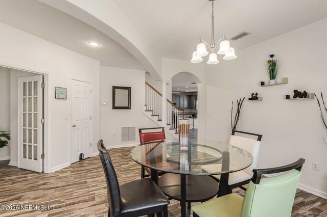 652 SPANISH WELLS Road, Jacksonville, FL 32218