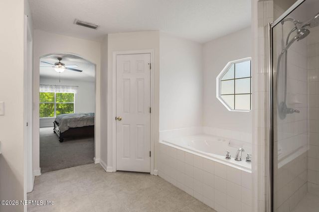 652 SPANISH WELLS Road, Jacksonville, FL 32218