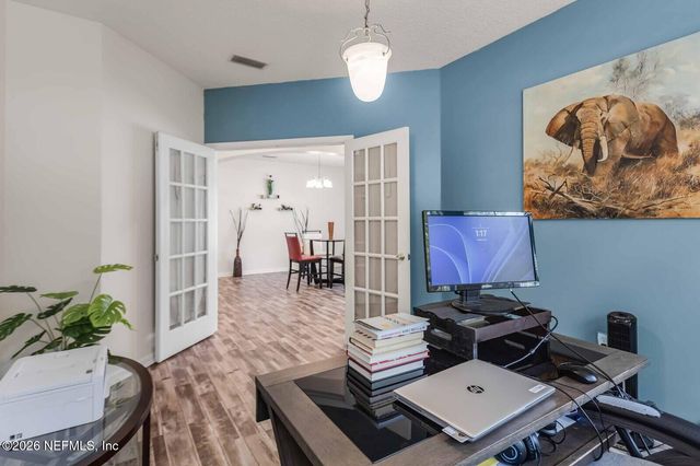 652 SPANISH WELLS Road, Jacksonville, FL 32218