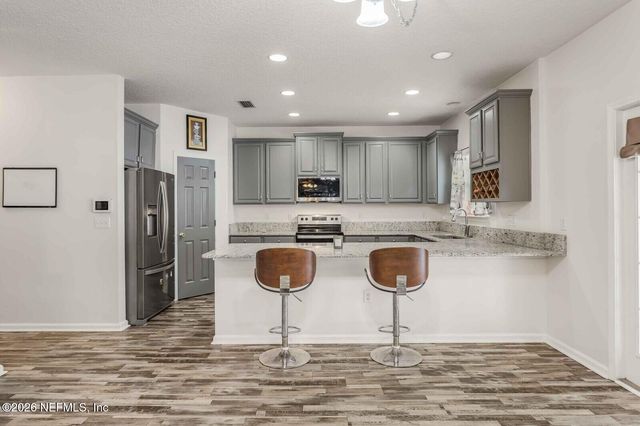 652 SPANISH WELLS Road, Jacksonville, FL 32218