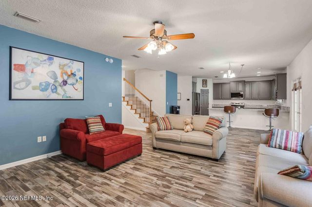 652 SPANISH WELLS Road, Jacksonville, FL 32218