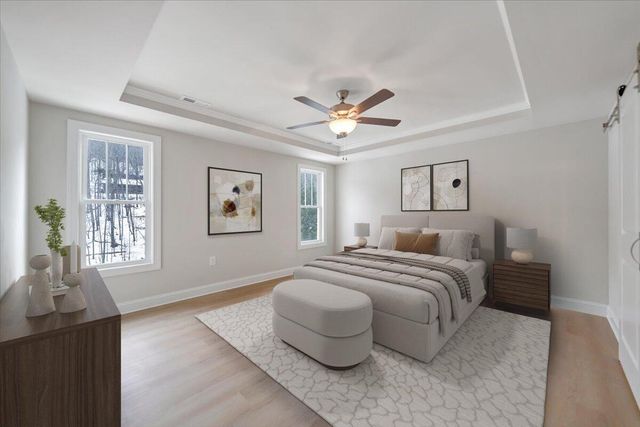 2817 Russlen DR, Salem, VA 24153