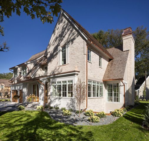 4513X Laguna Drive, Edina, MN 55435