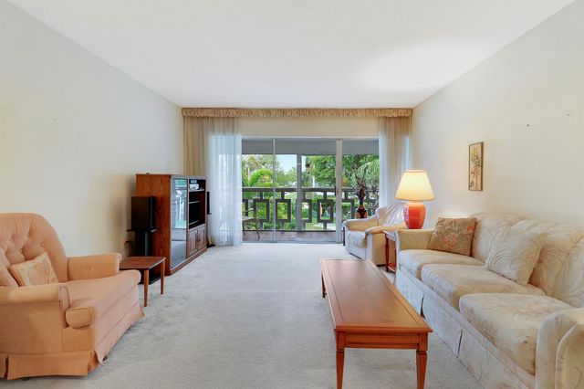 331 Tequesta Drive 212, Tequesta, FL 33469