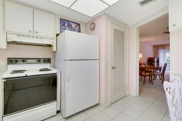 331 Tequesta Drive 212, Tequesta, FL 33469