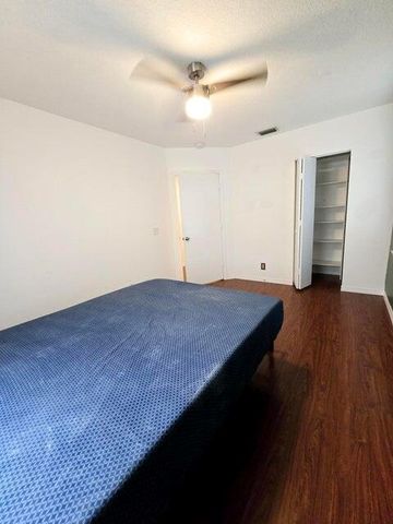 205 Leland Ln Lane, Greenacres, FL 33463