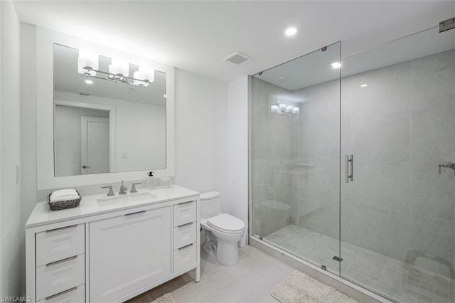 13935 Old Coast RD 1703, Naples, FL 34110