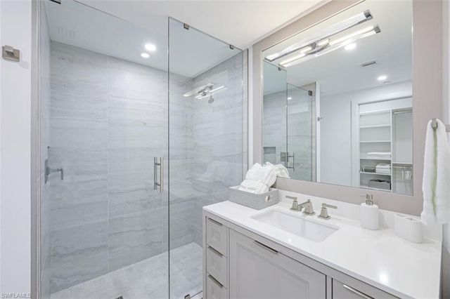 13935 Old Coast RD 1703, Naples, FL 34110