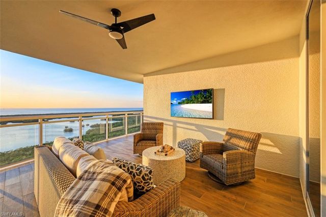 13935 Old Coast RD 1703, Naples, FL 34110
