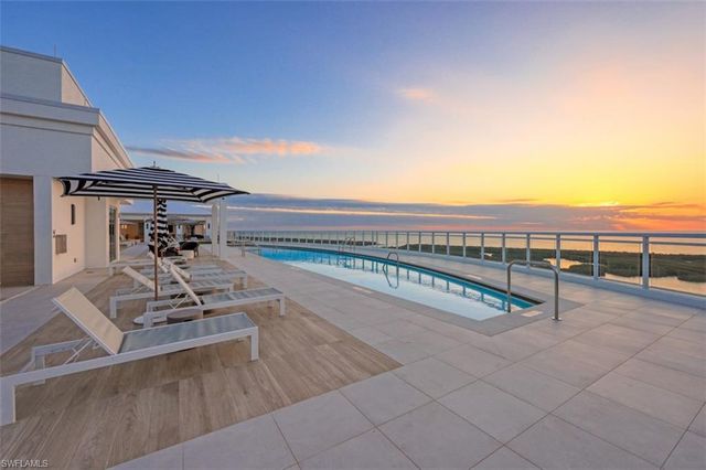 13935 Old Coast RD 1703, Naples, FL 34110