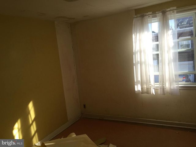6819 WALKER ST, Philadelphia, PA 19135
