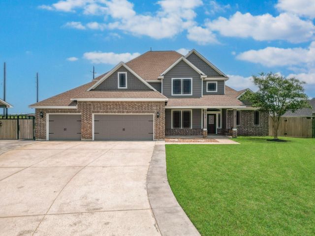 14018 Hawthorne Circle, Mont Belvieu, TX 77523