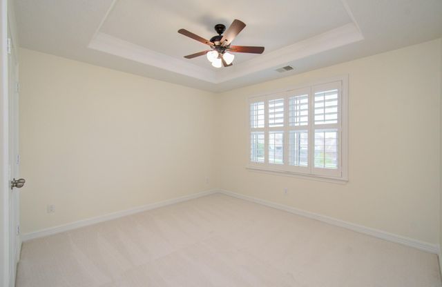 14018 Hawthorne Circle, Mont Belvieu, TX 77523