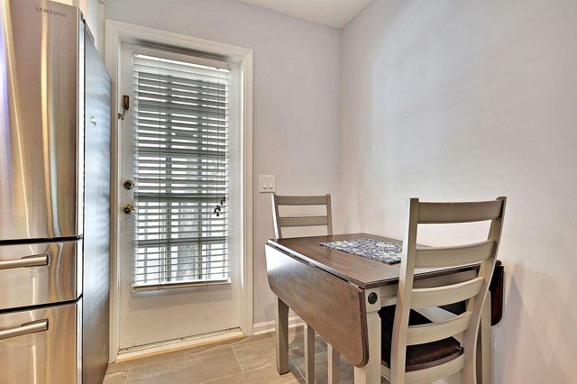 15 Horlbeck Alley 7, Charleston, SC 29401