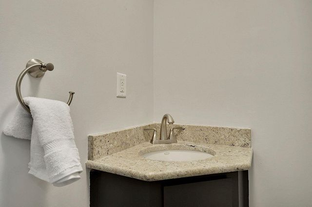 15 Horlbeck Alley 7, Charleston, SC 29401