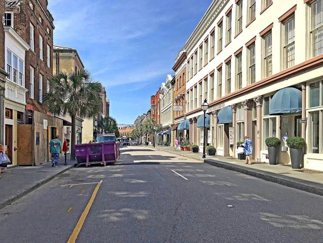 15 Horlbeck Alley 7, Charleston, SC 29401