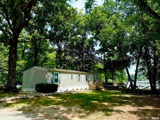 2030 Gierten Road, Centralia, IL 62801