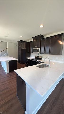 3000 Plymouth PL, Williamsburg, VA 23185