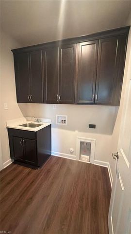 3000 Plymouth PL, Williamsburg, VA 23185