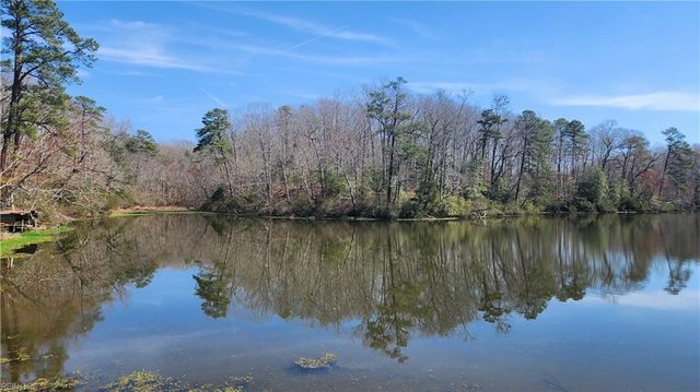 3000 Plymouth PL, Williamsburg, VA 23185