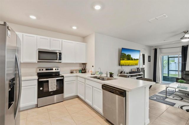 851 AUGUST SKY, Deltona, FL 32738