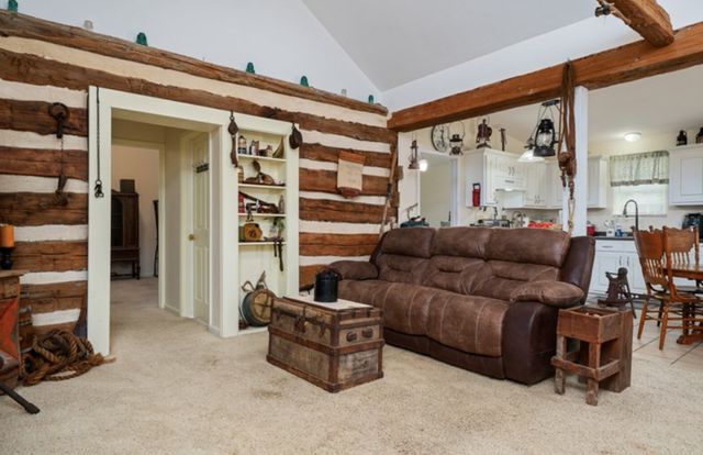 210 Kingwood Dr, Sparta, TN 38583