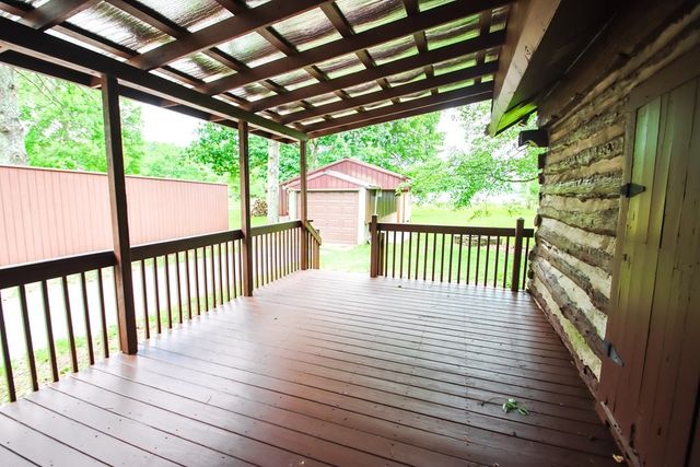 210 Kingwood Dr, Sparta, TN 38583