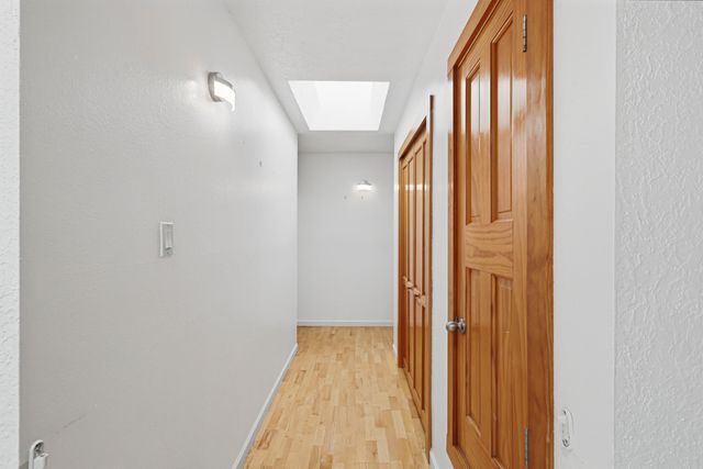 2312 Punta De Vista Drive NE, Albuquerque, NM 87112