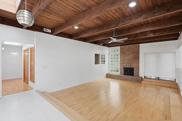 2312 Punta De Vista Drive NE, Albuquerque, NM 87112