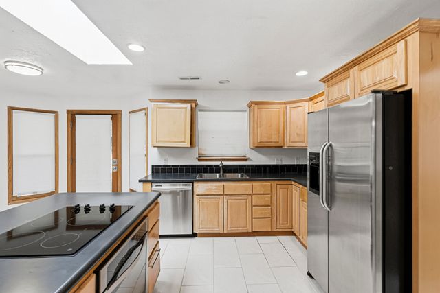 2312 Punta De Vista Drive NE, Albuquerque, NM 87112