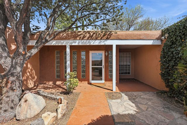 2312 Punta De Vista Drive NE, Albuquerque, NM 87112