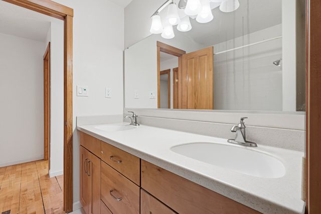 2312 Punta De Vista Drive NE, Albuquerque, NM 87112