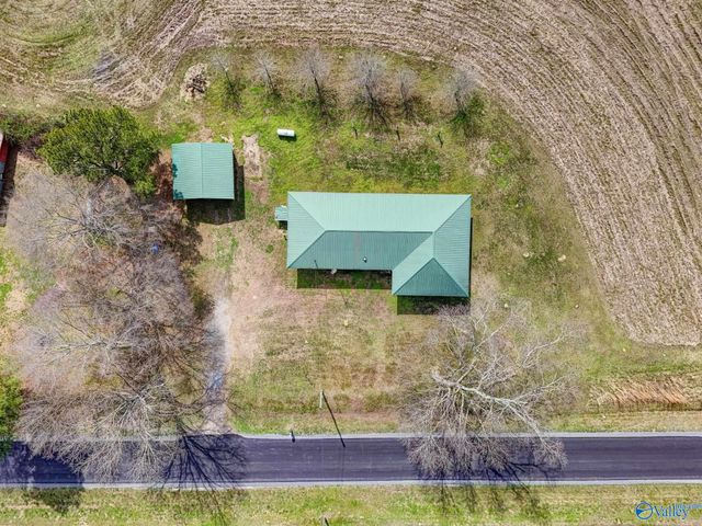 1368 Davis Road, Albertville, AL 35951
