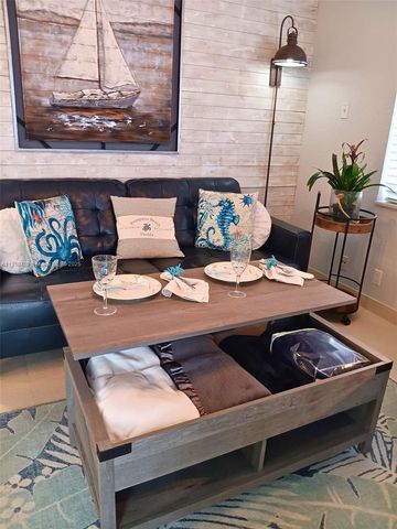 1705 N Riverside Dr 1, Pompano Beach, FL 33062