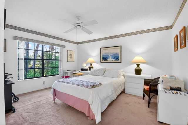 3227 Perimeter Drive, Greenacres, FL 33467
