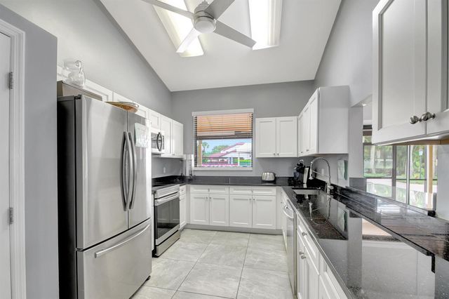 3227 Perimeter Drive, Greenacres, FL 33467