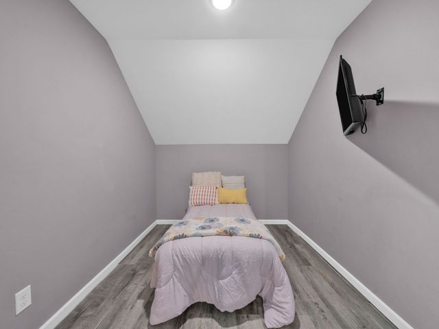 509 Iron Hill Rd, Burns, TN 37029