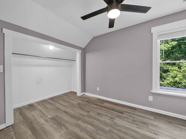 509 Iron Hill Rd, Burns, TN 37029