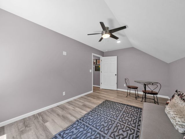 509 Iron Hill Rd, Burns, TN 37029